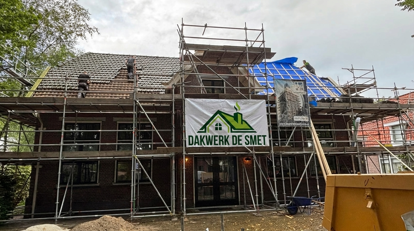Dakwerker De Smet op plat dak tijdens inspectie